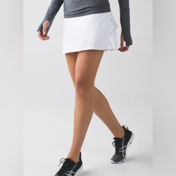 Lululemon Run: Pace Setter Skirt *TallWhite size 8 - Picture 3 of 15